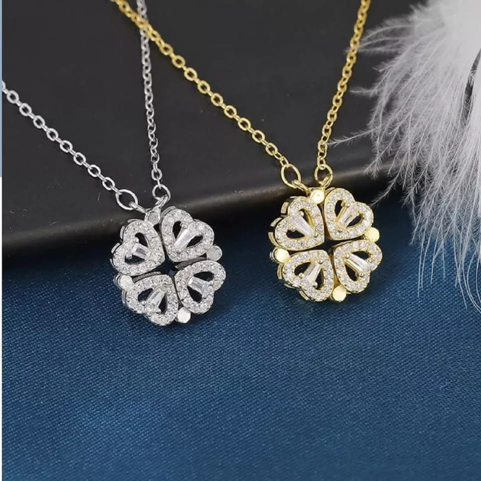 Stylish Folding Creative Clavicle Chain Necklace with Zircon Magnetic Pendant Celebrity with Four Leaf Heart Shape Necklace for Females