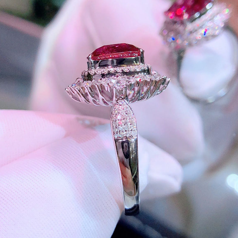 Luxury high quality cubic zirconia ring for gorgeous female fingers